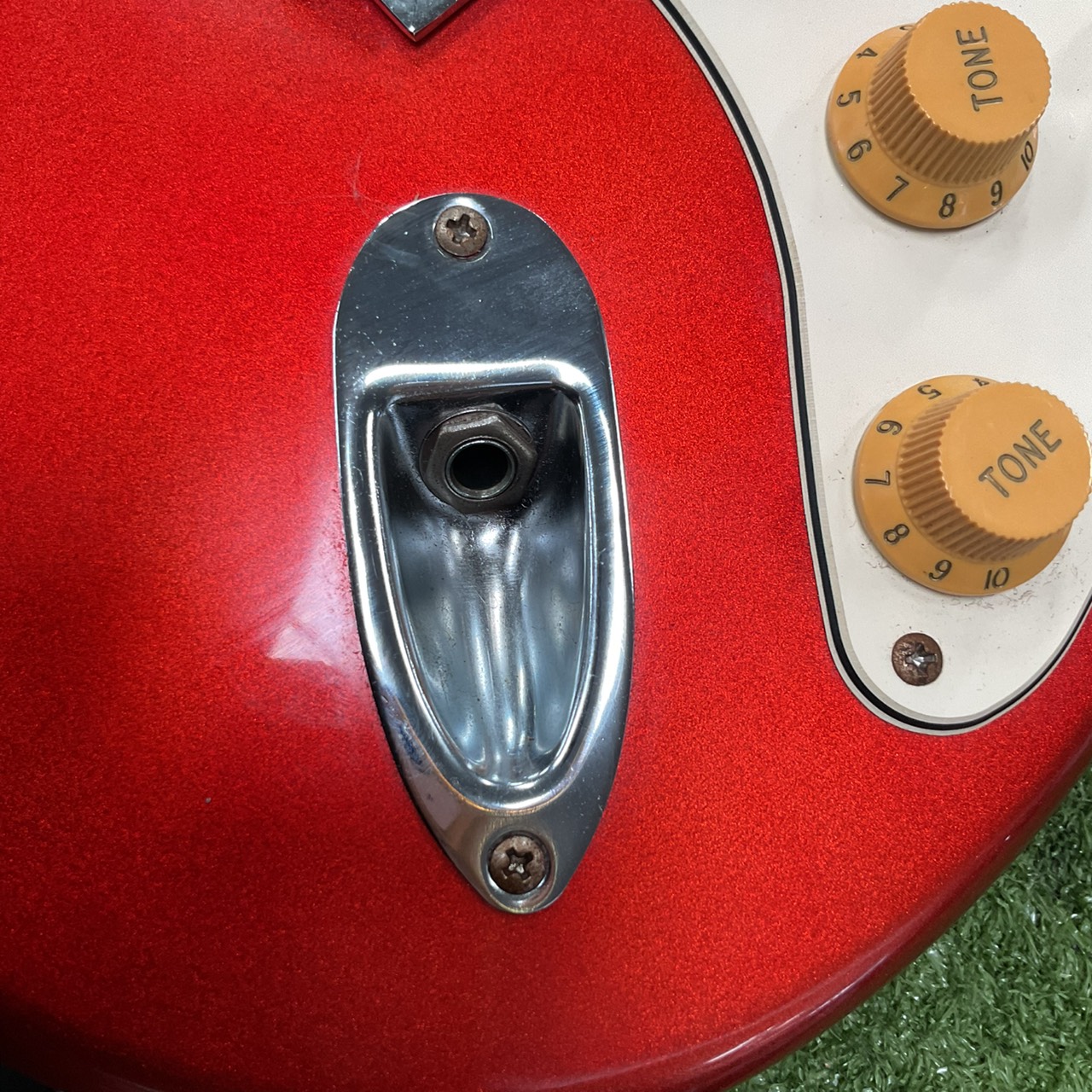 กีต้าร์ไฟฟ้า Bacchus : UNIVERSE