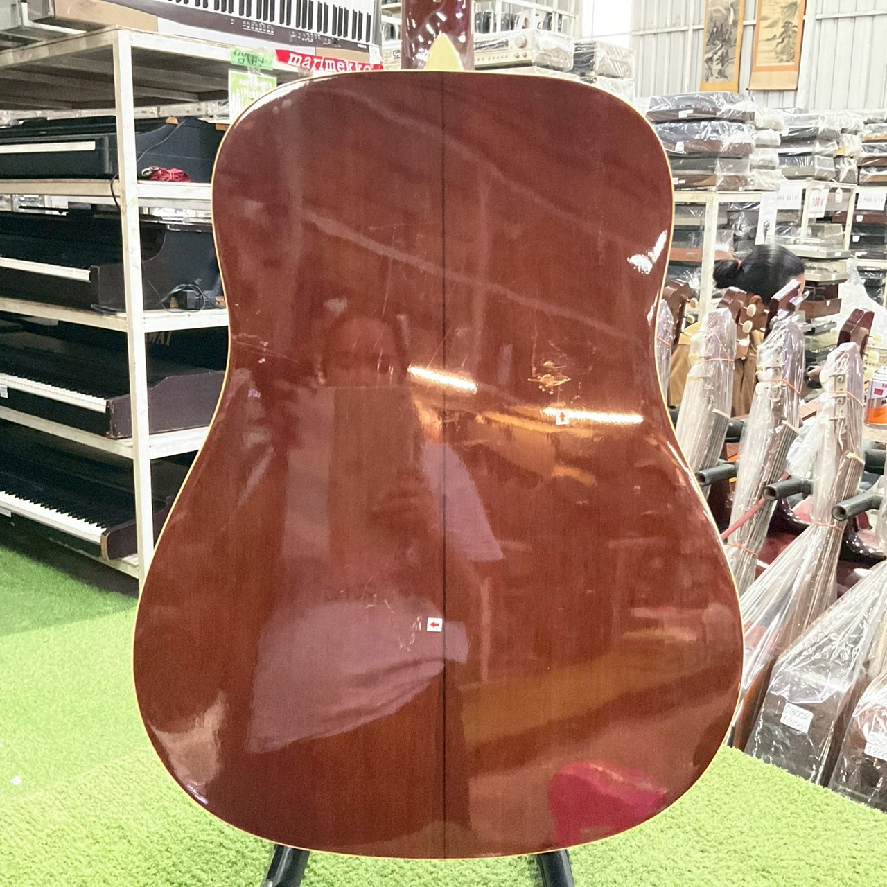 กีต้าร์โปร่ง Marales : MW-200