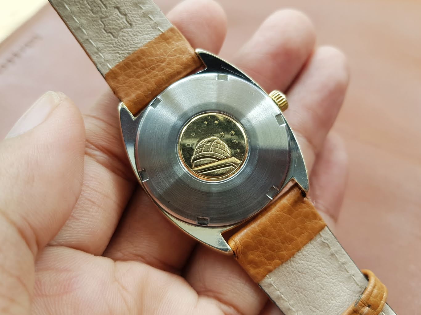 Vintage Omega Constaillation Gold Cap On Stanless Date Cal.561 ขายนาฬิกาโอเมก้า หอดูดาว ทองหุ้ม