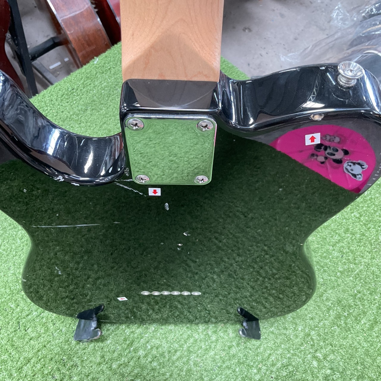 กีต้าร์ไฟฟ้า Legend