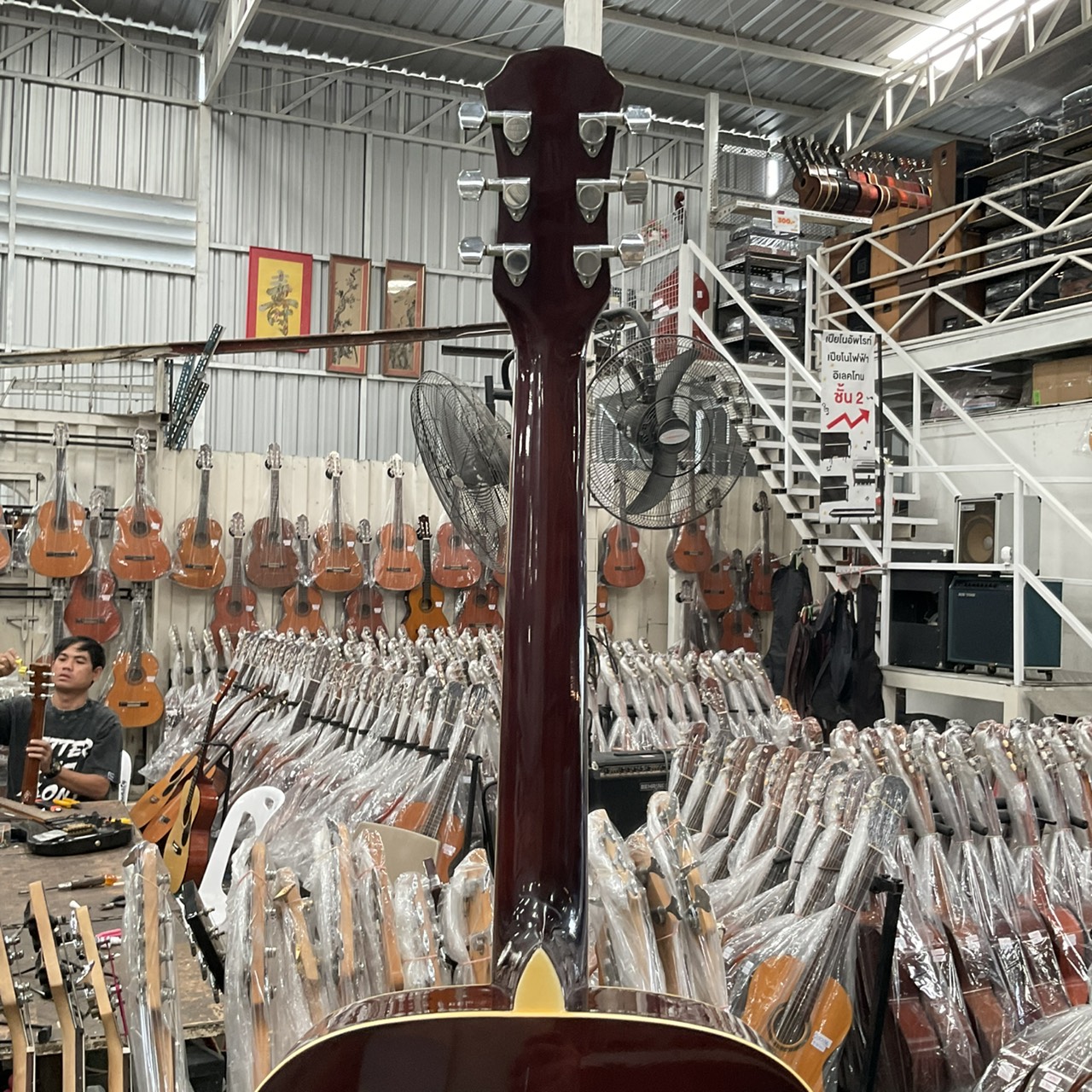 กีต้าร์โปร่ง Legend : WG-15N