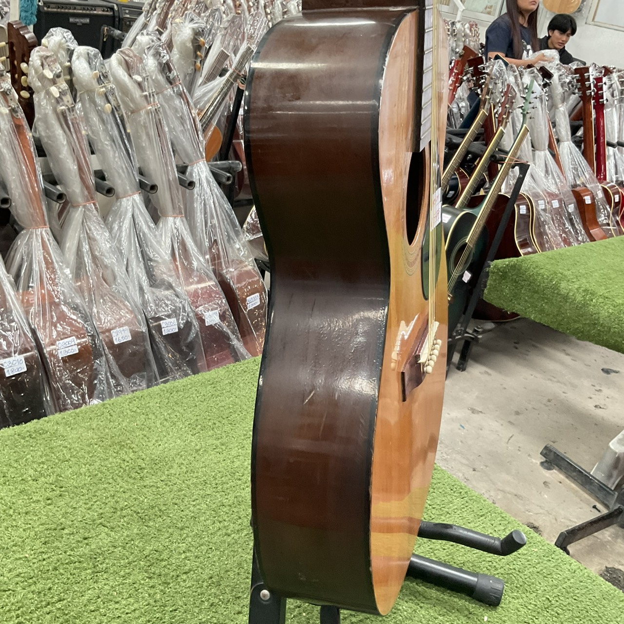 กีต้าร์โปร่ง Enjoy Found