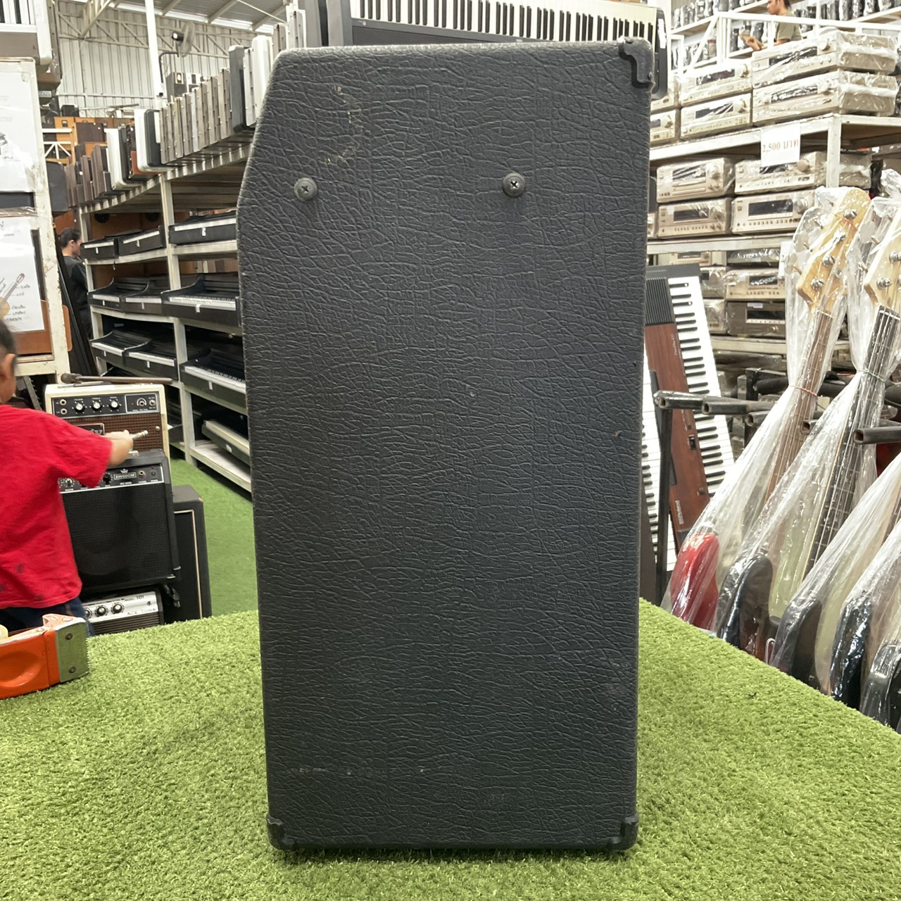 แอมป์กีต้าร์ Roland : GB-30