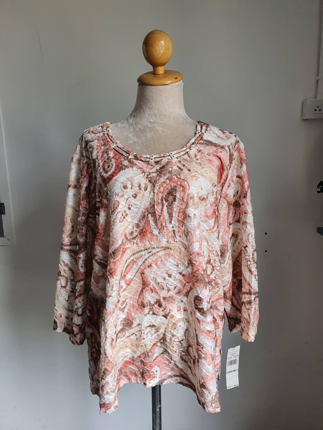 FF05345 เสื้อผ้ามือสอง แบรนด์ Alfred dunner อก 48-50 นิ้ว