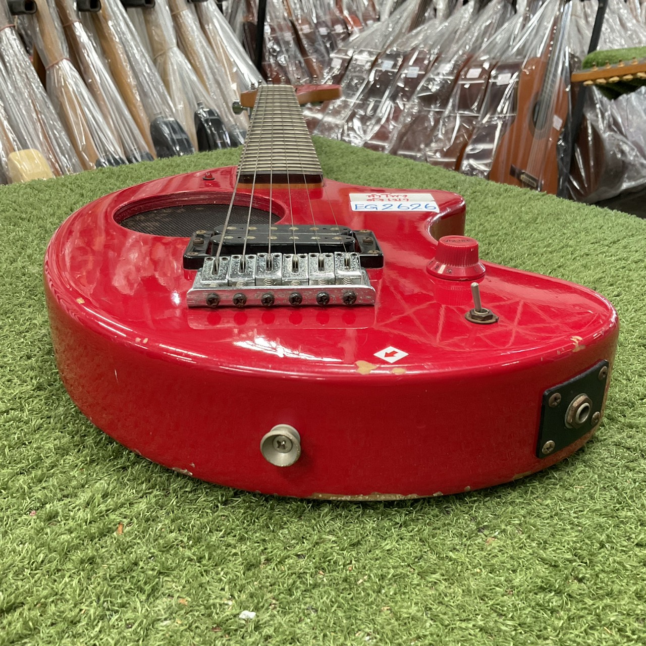 กีต้าร์ไฟฟ้า FERNANDES