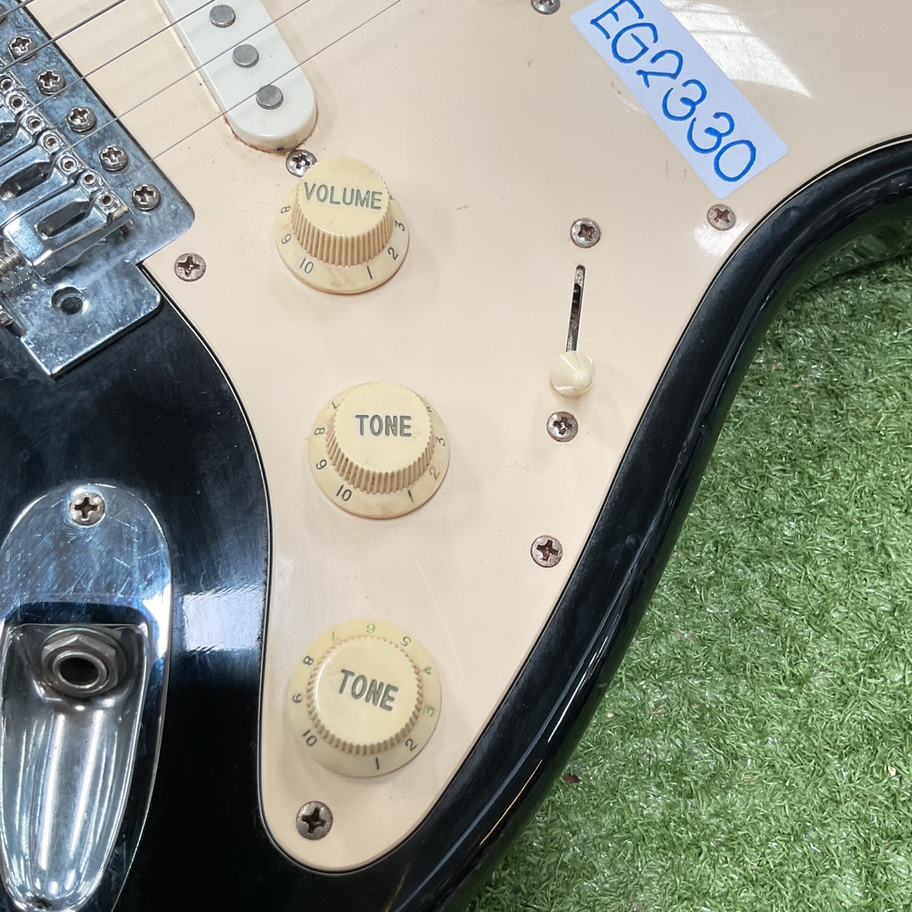 กีต้าร์ไฟฟ้า Photogenic