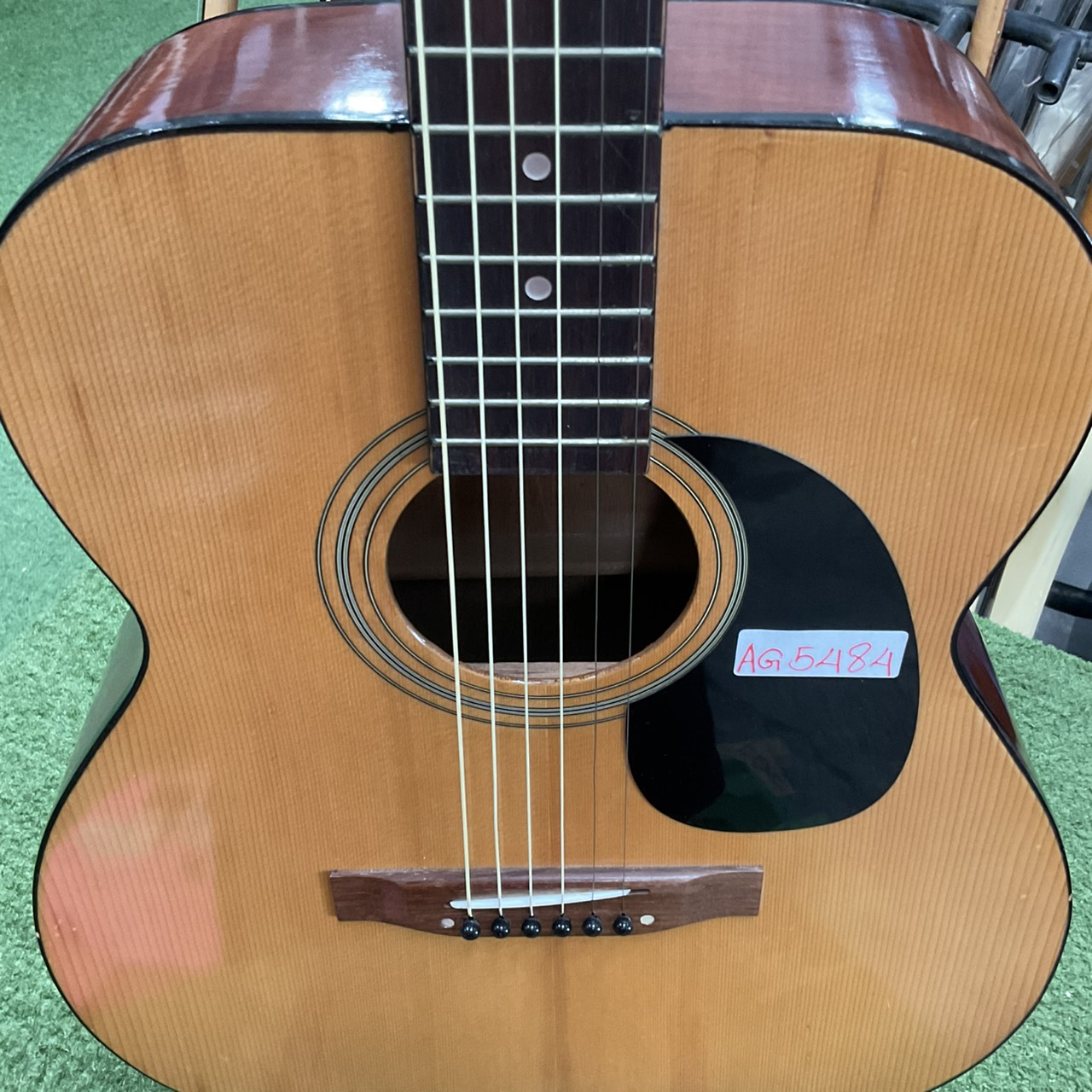 กีต้าร์โปร่ง Great Lake : F-101