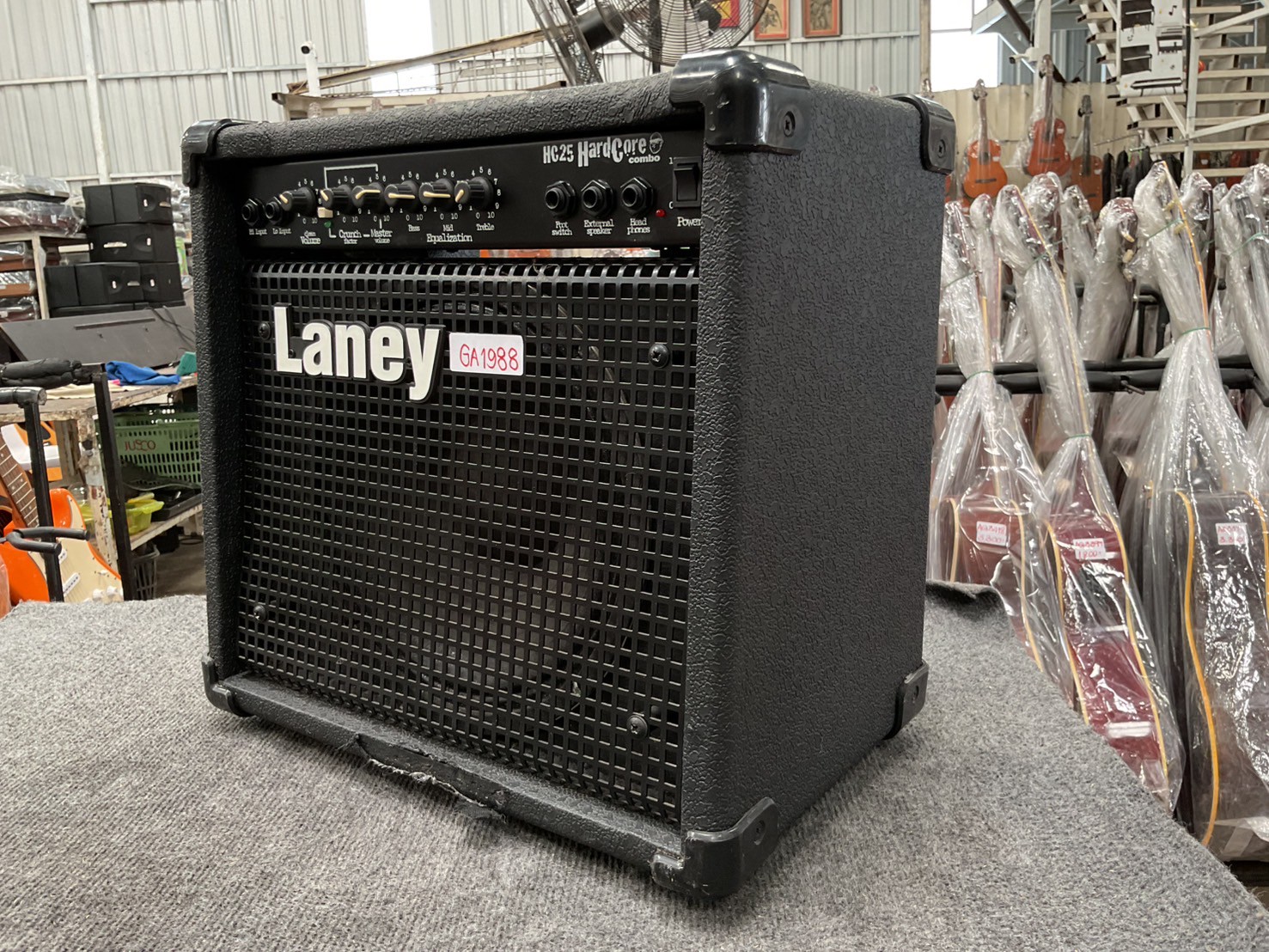 แอมป์กีต้าร์ Laney : HC25 (HardCore Combo)