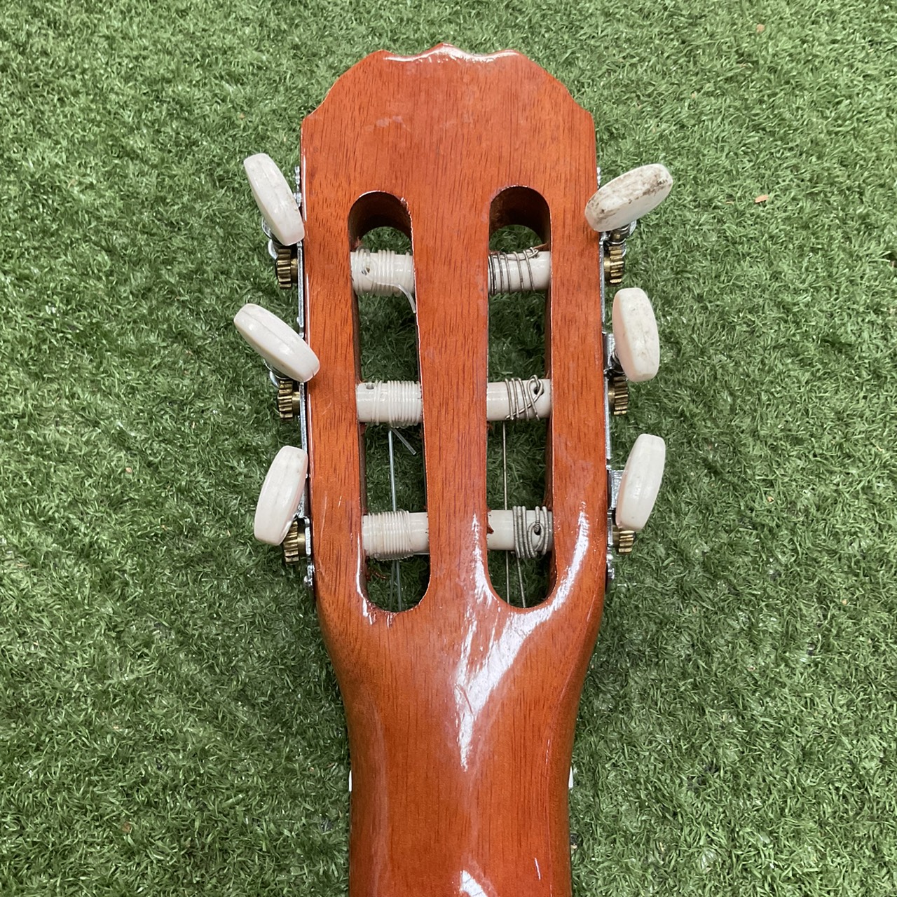 กีต้าร์คลาสสิค FUJI YAMA