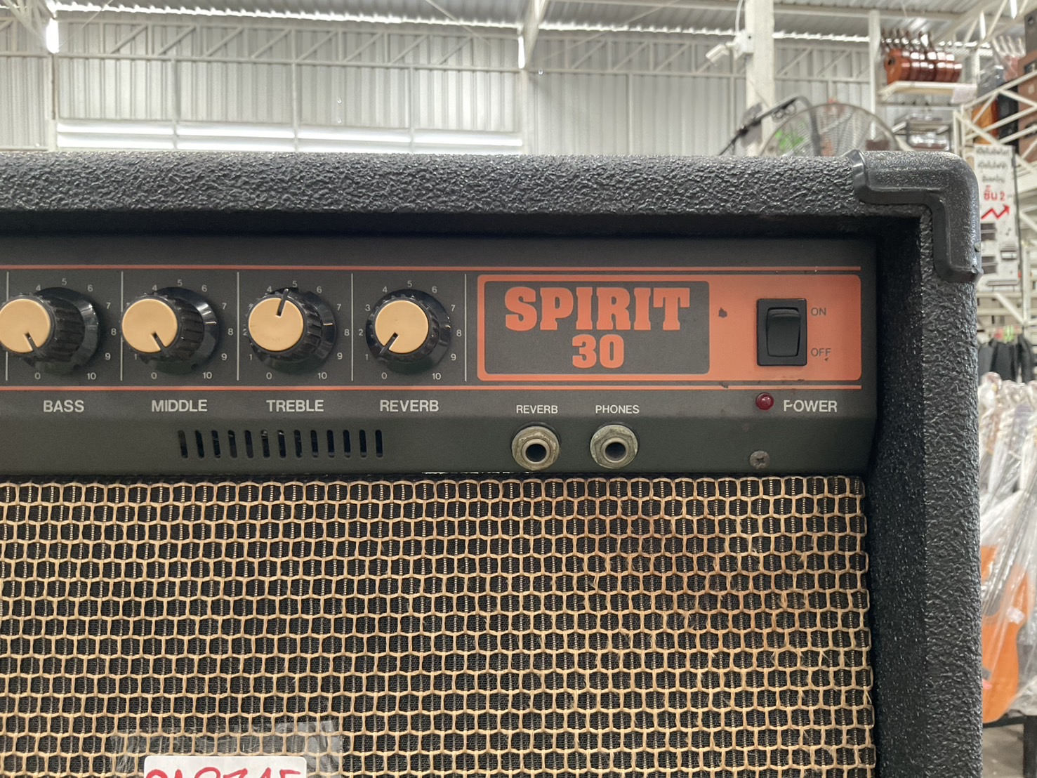 แอมป์กีต้าร์ Roland : SPIPIT-30