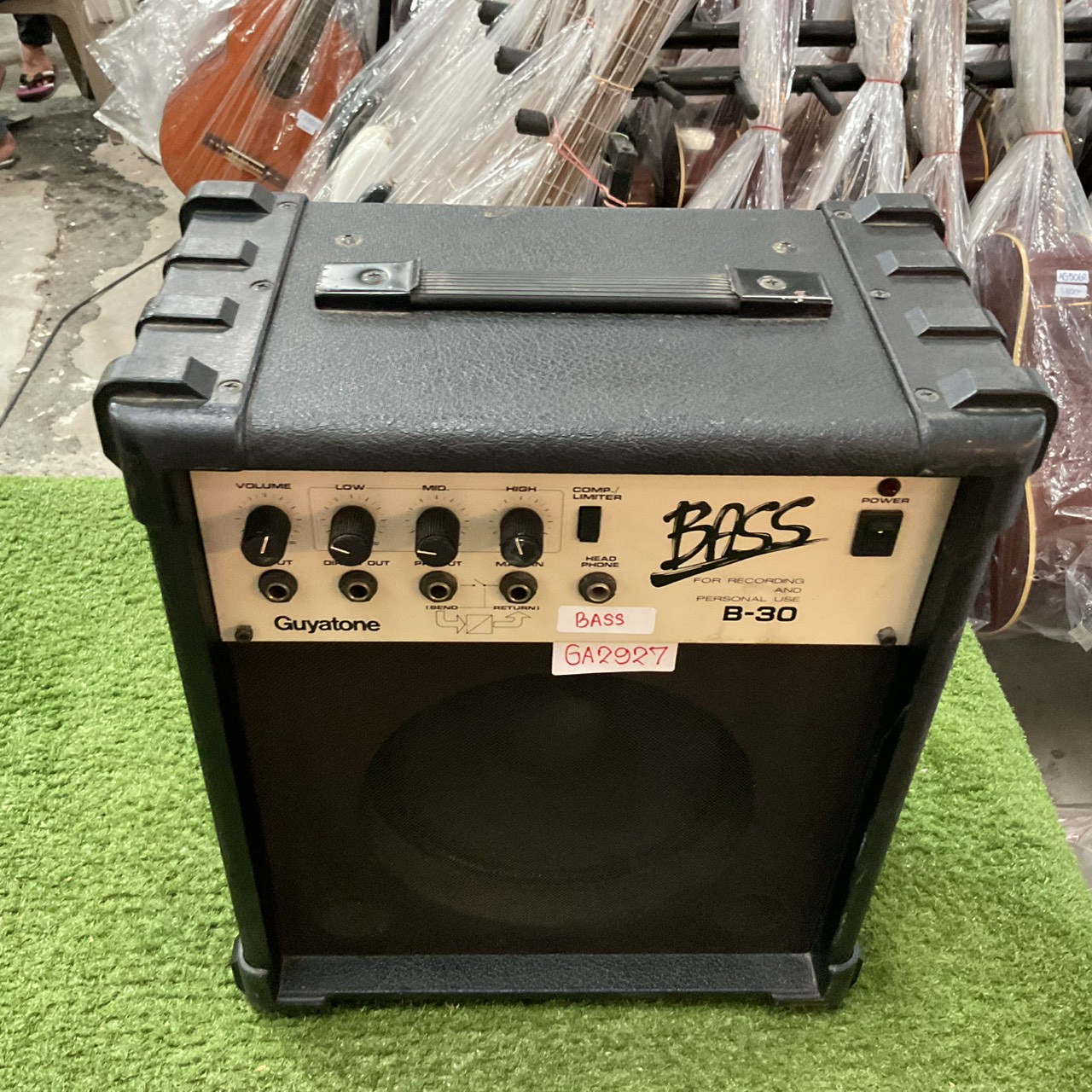 แอมป์เบส GUYATONE : B-30
