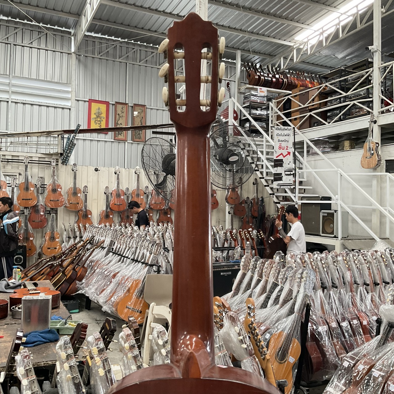 กีต้าร์คลาสสิค ZEN-ON GUT : No.70