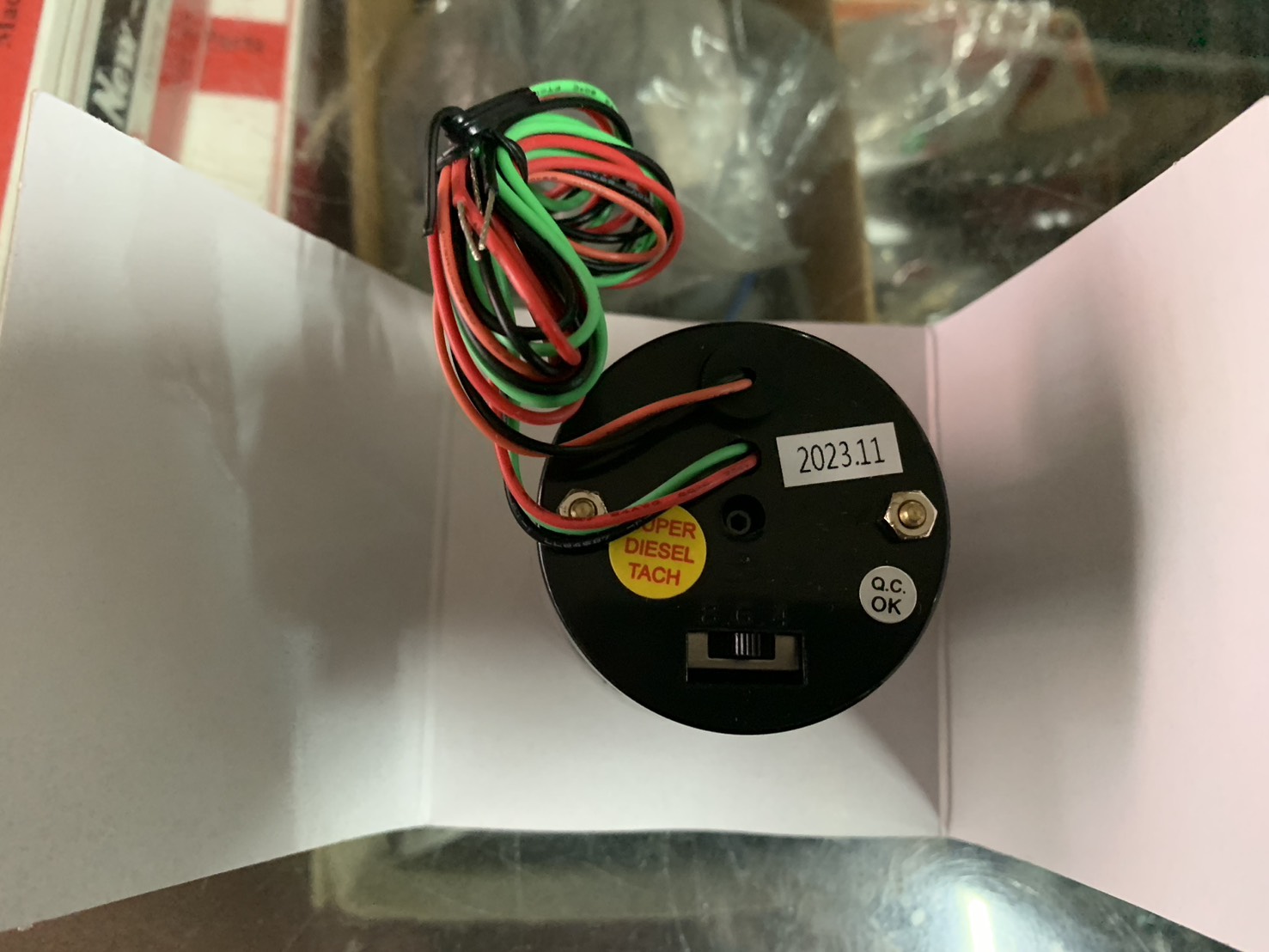 เกจ์วัดรอบดีเซล 2 นิ้ว 6000 RPM 12V ต่อกับไดชาร์ท