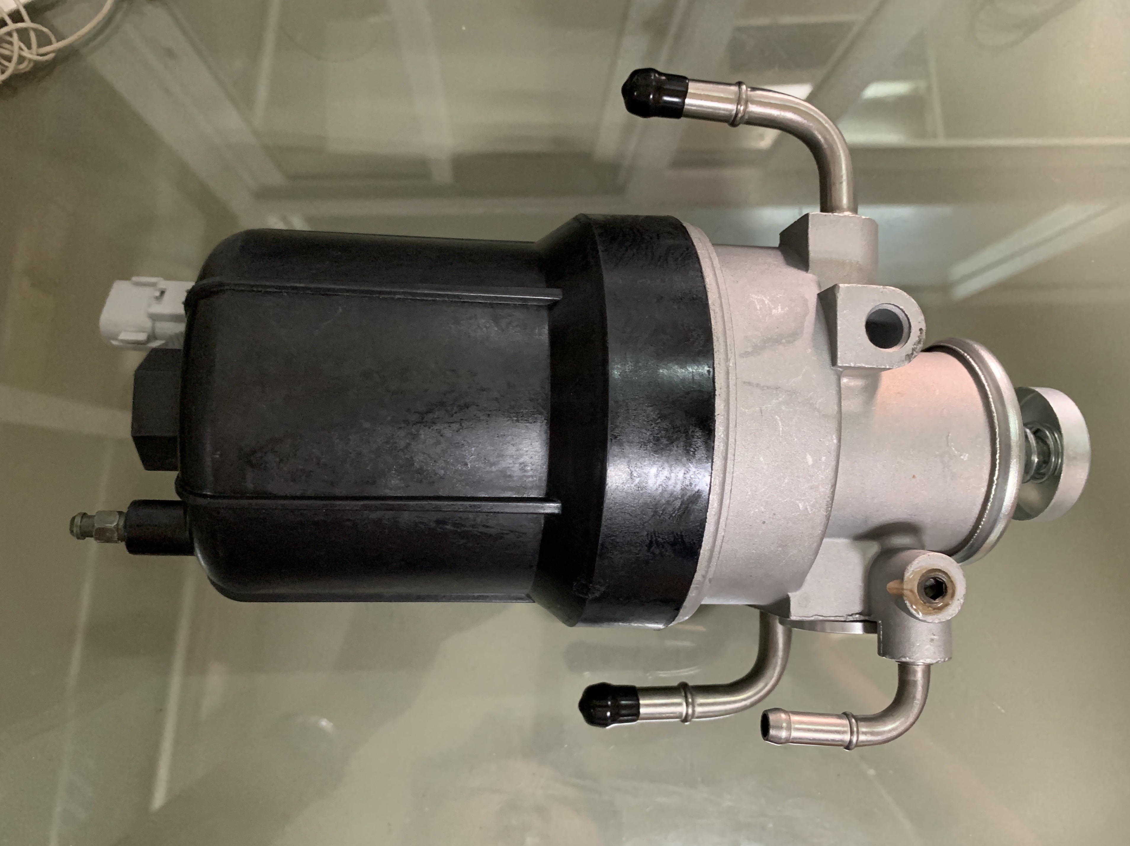 กรองดักน้ำตัวที่ 2 ISUZU FRR 210 DECA 300 FTR 240 4HK1 ตัวติดเครื่อง