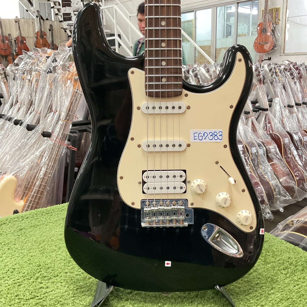 กีต้าร์ไฟฟ้า BUSKER'S