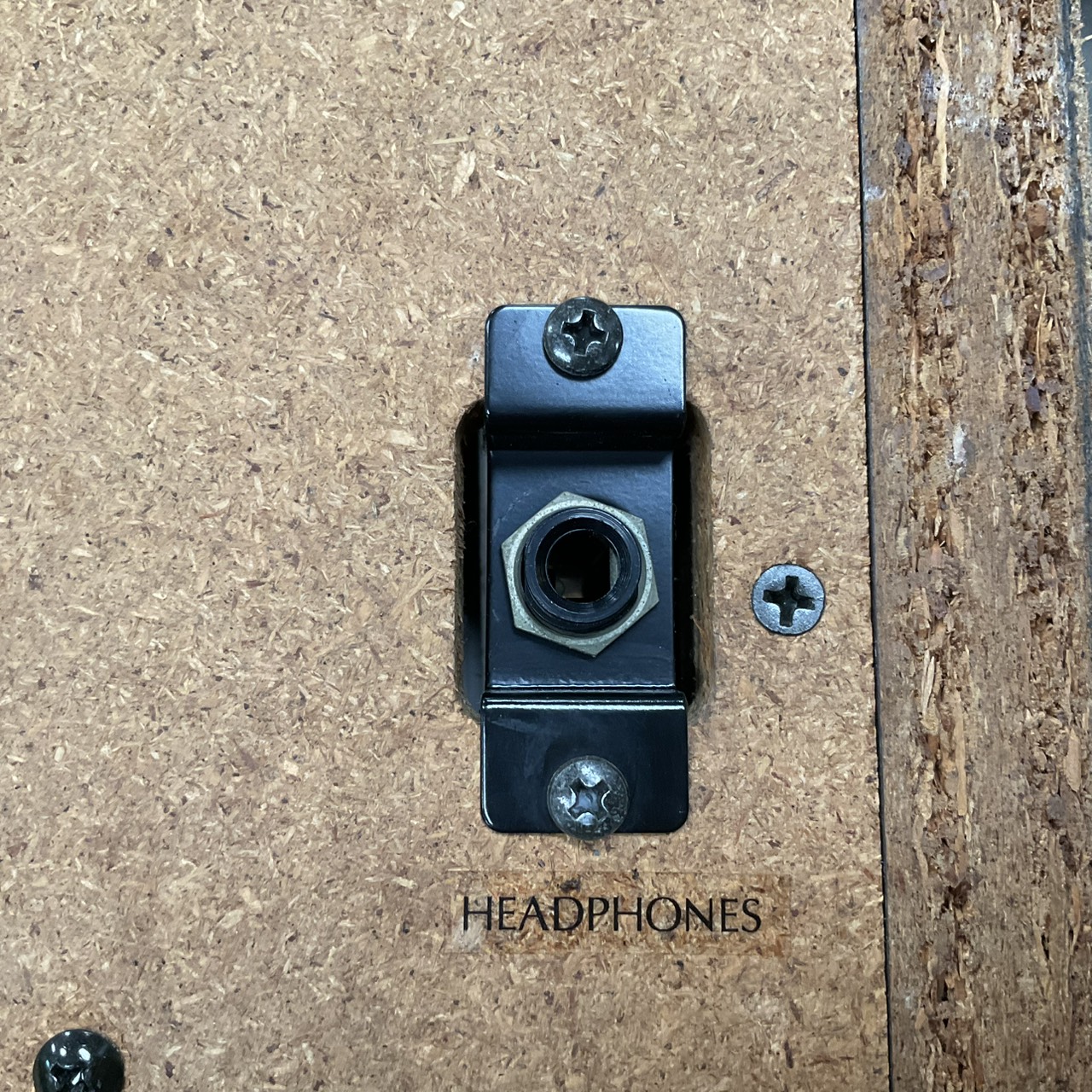 เปียโน COLUMBIA : EP-260 สินค้าไม่พร้อมใช้งาน (ต้องซ่อม)