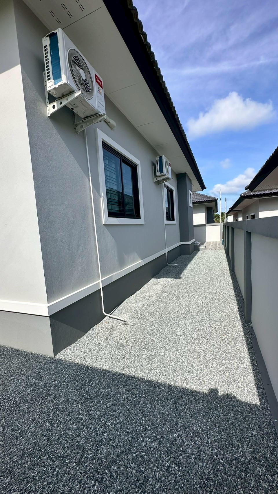 บ้านเช่าพัทยา หนองปลาไหล 3 ห้องนอน 3 ห้องน้ำ บ้านใหม่ ตกแต่งพร้อมอยู่ สวยมาก