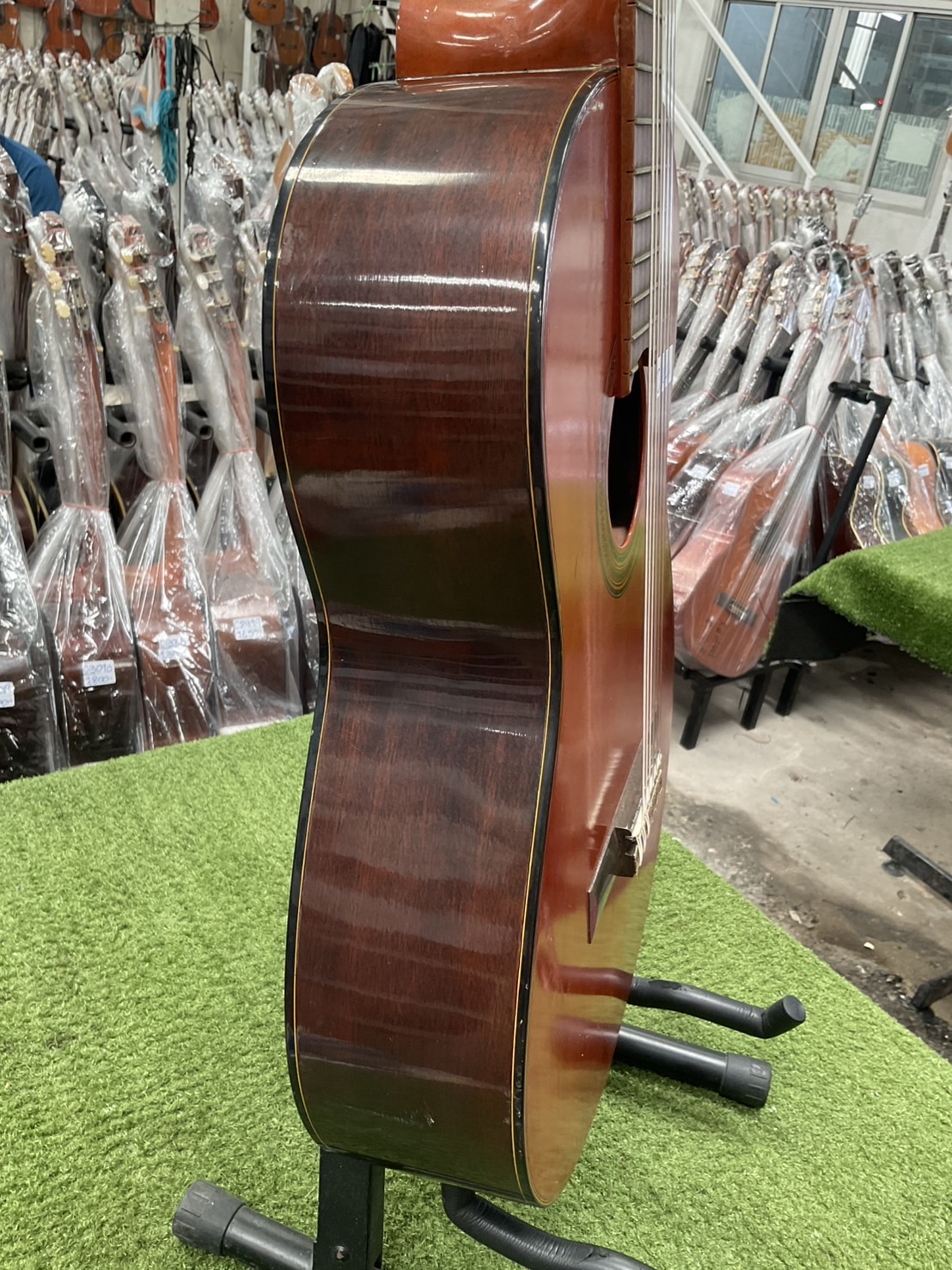 กีต้าร์คลาสสิค YAMAHA : G-70D