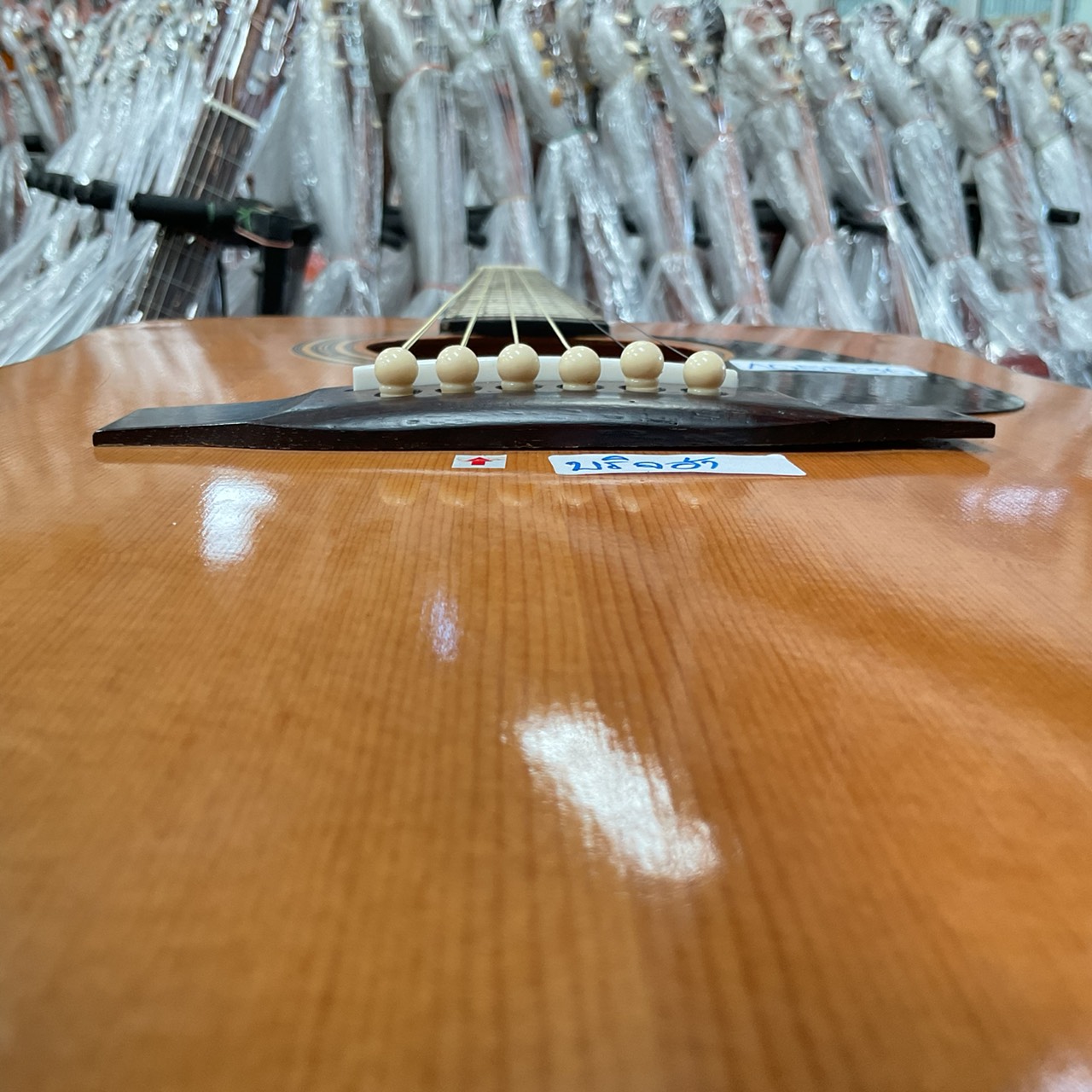 กีต้าร์โปร่ง 9nui : W130