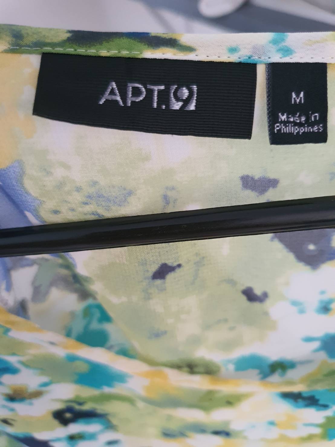 FF05673 เสื้อแฟชั่น ชีฟอง สีลายเขียว แบรนด์ apt9.