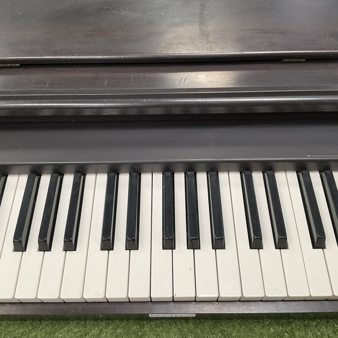 เปียโน COLUMBIA : EP-260 สินค้าไม่พร้อมใช้งาน (ต้องซ่อม)