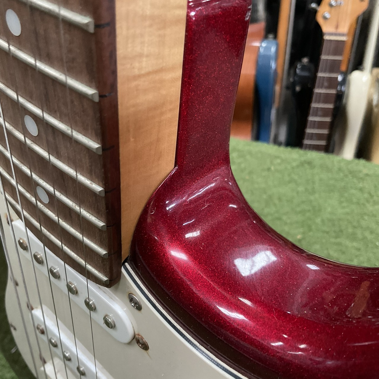 กีต้าร์ไฟฟ้า PhotoGenic