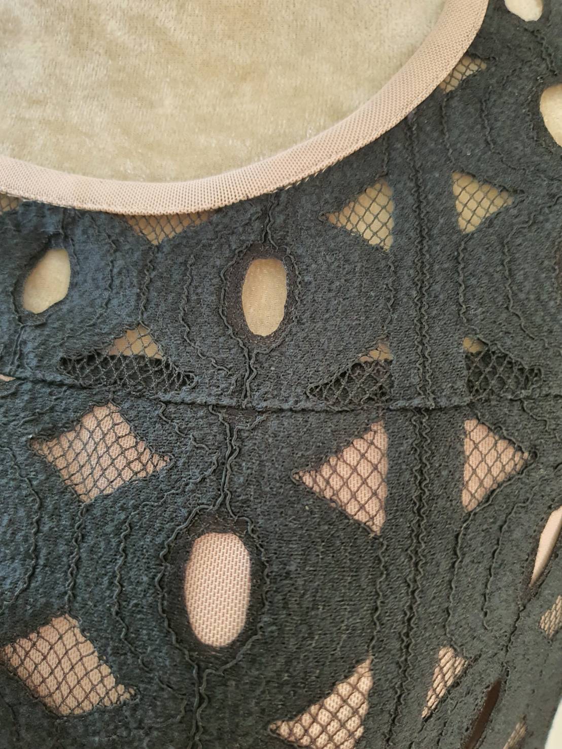 FF05933 เสื้อแฟชั่น มือสอง สีดำ อก 36-38 นิ้ว