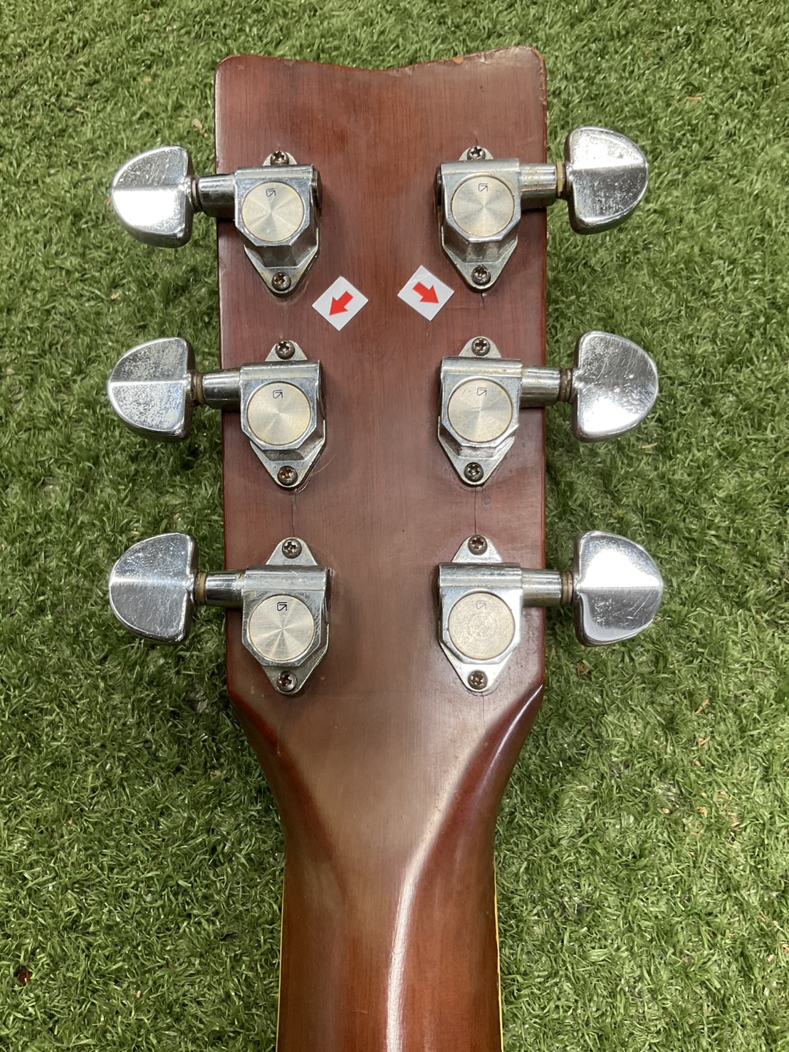 กีต้าร์โปร่ง YAMAHA : FG-200D