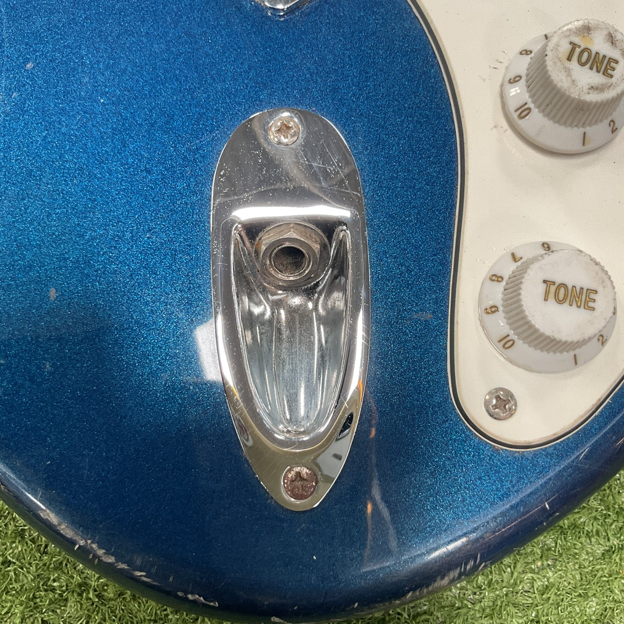 กีต้าร์ไฟฟ้า Legend