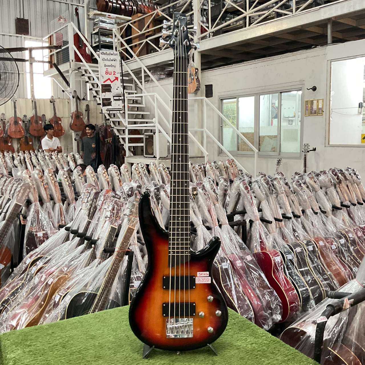 กีต้าร์เบส Sni jer (Gion) - 5 สาย