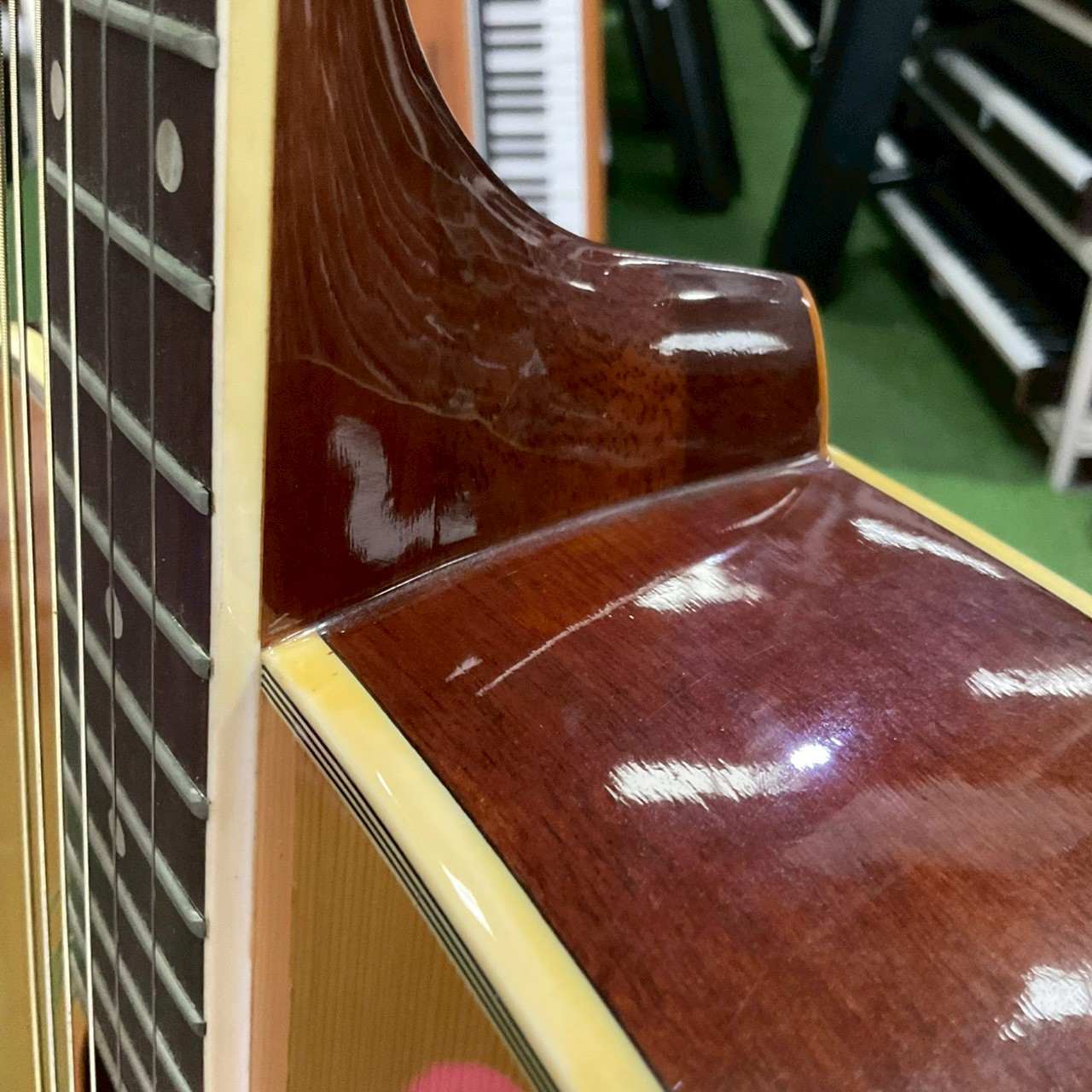 กีต้าร์โปร่ง Marales : MW-200