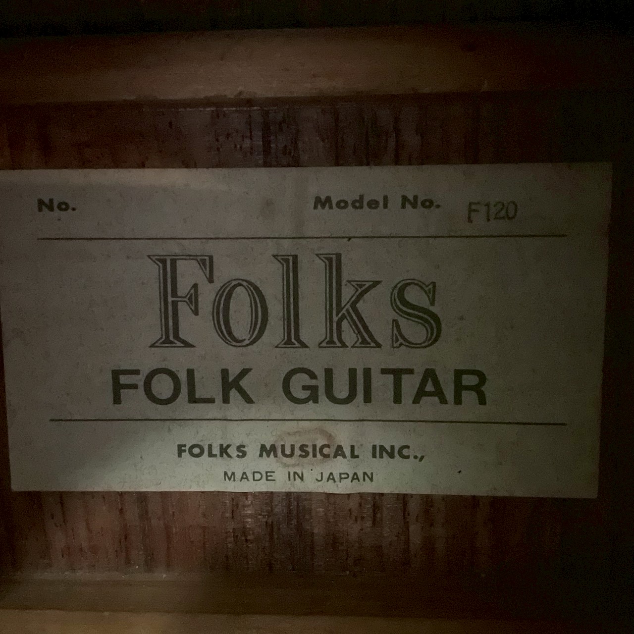 กีต้าร์โปร่ง Folks : F120