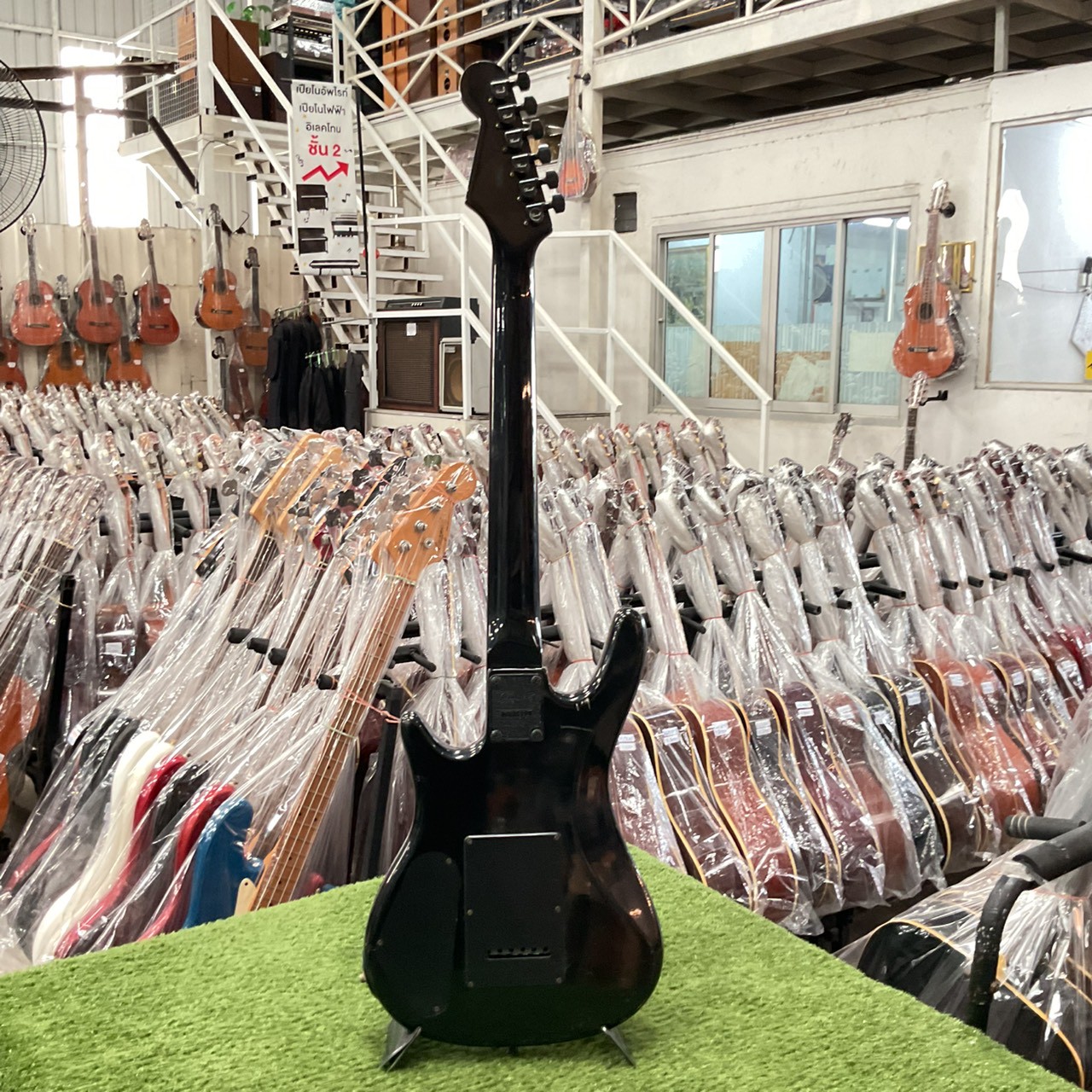 กีต้าร์ไฟฟ้า Samick