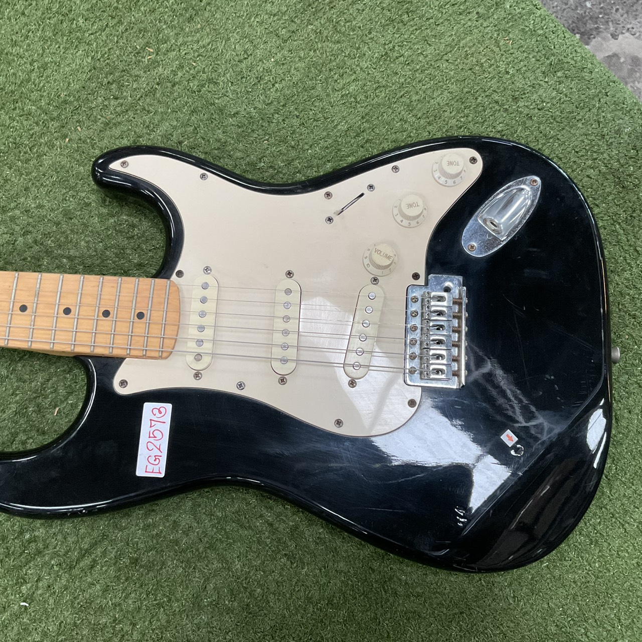 กีต้าร์ไฟฟ้า PhotoGenic