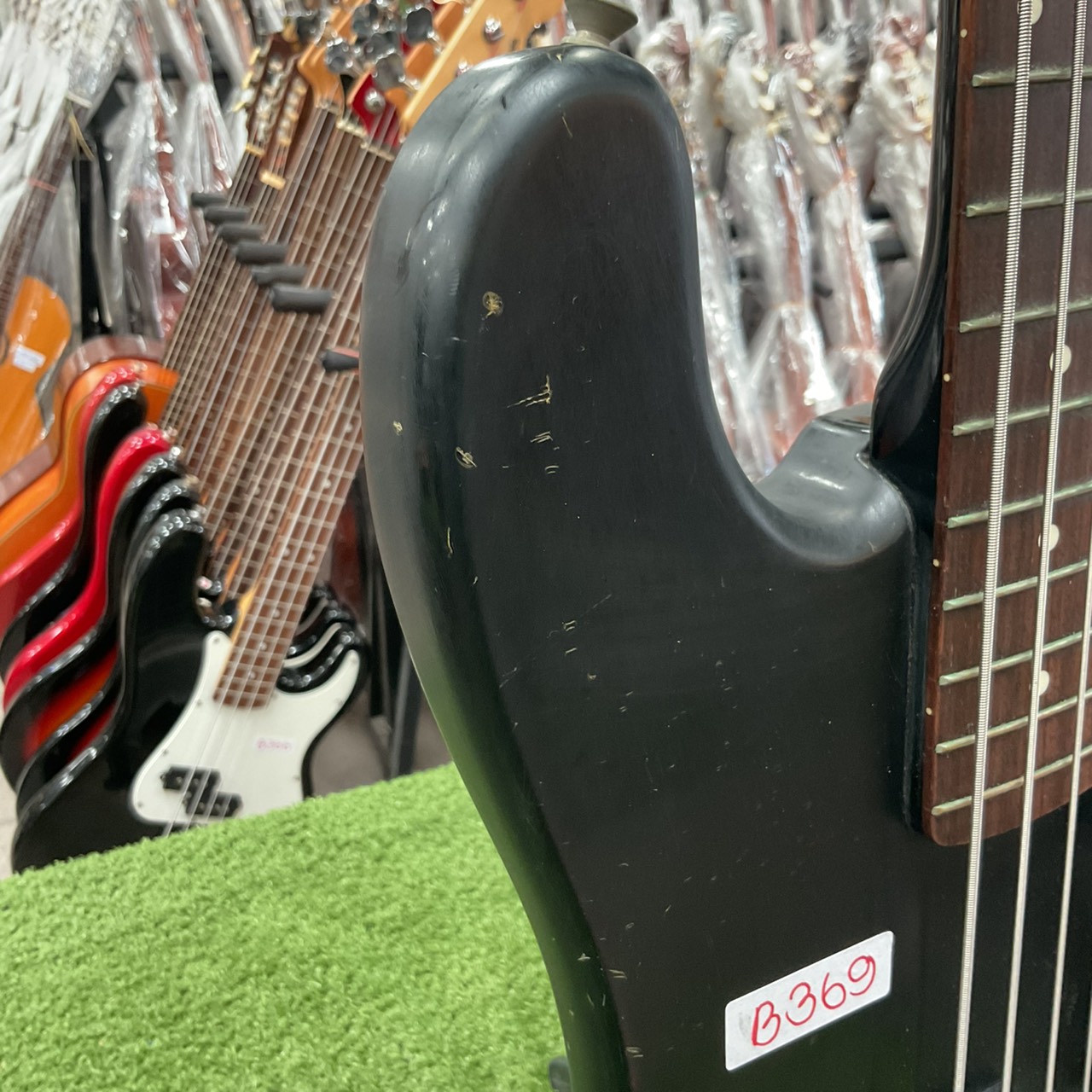 กีต้าร์เบส FERNANDES : LIMITED EDITION