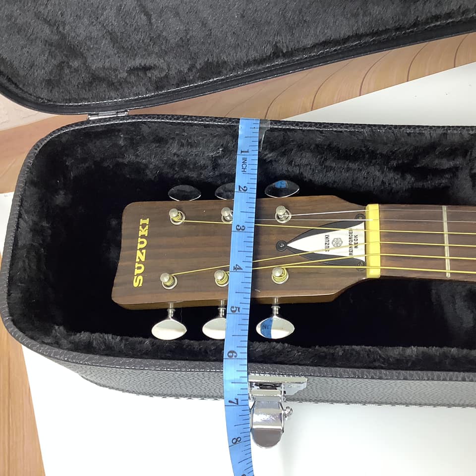 กล่องเคสกีต้าร์โปร่ง