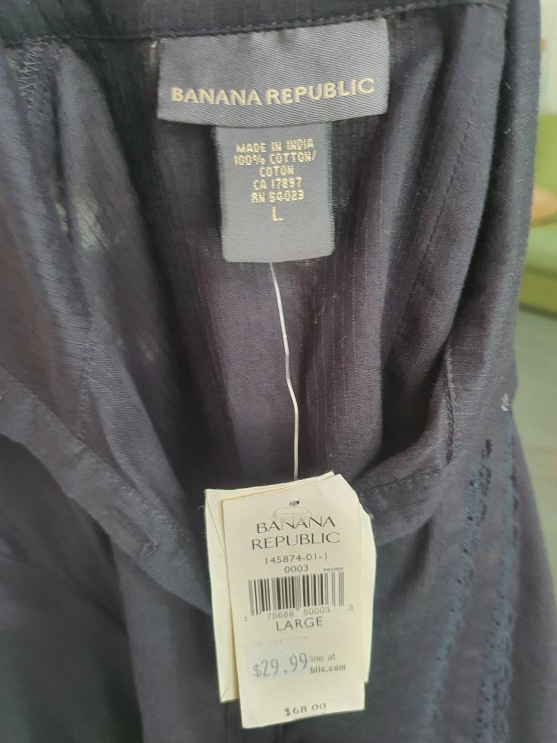 FF06086 เสื้อเชิ้ต สีดำ แบรนด์ BANANA REPUBLIC อก 40 นิ้ว