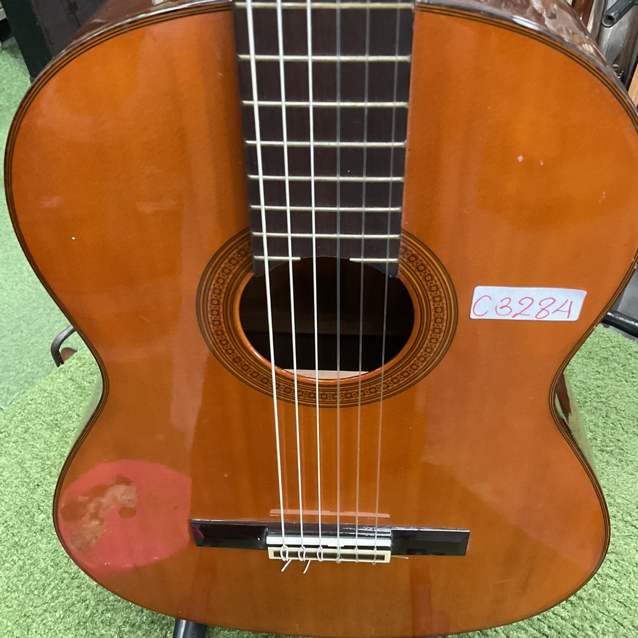 กีต้าร์คลาสสิค YAMAHA : C-320