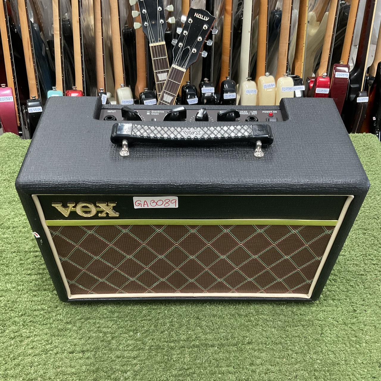 แอมป์กีต้าร์ VOX : Pathfinder10 V9106