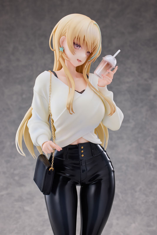 Aoi Koigakubo Illustrated by Fujiko 1/4 Complete Figure Leather Pants Deluxe Edition(Pre-order)