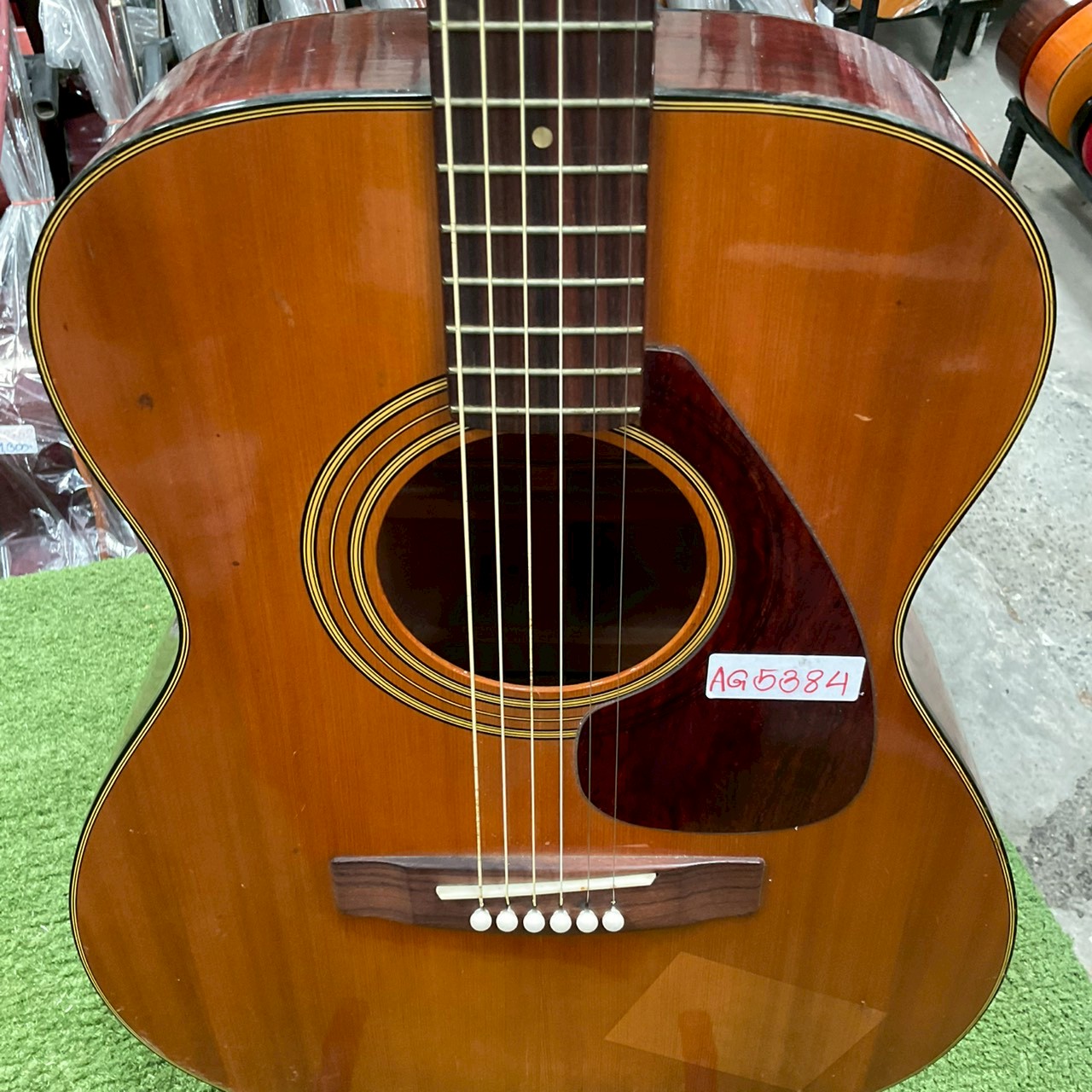 กีต้าร์โปร่ง YAMAHA : FG-130