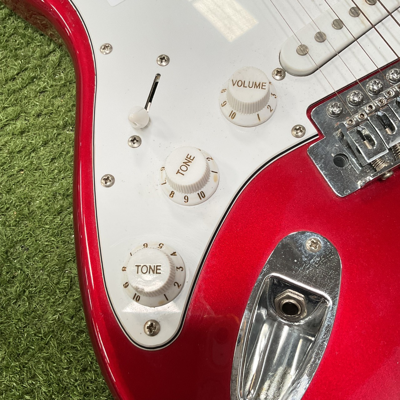 กีต้าร์ไฟฟ้า Giannini (สำหรับมือซ้าย)