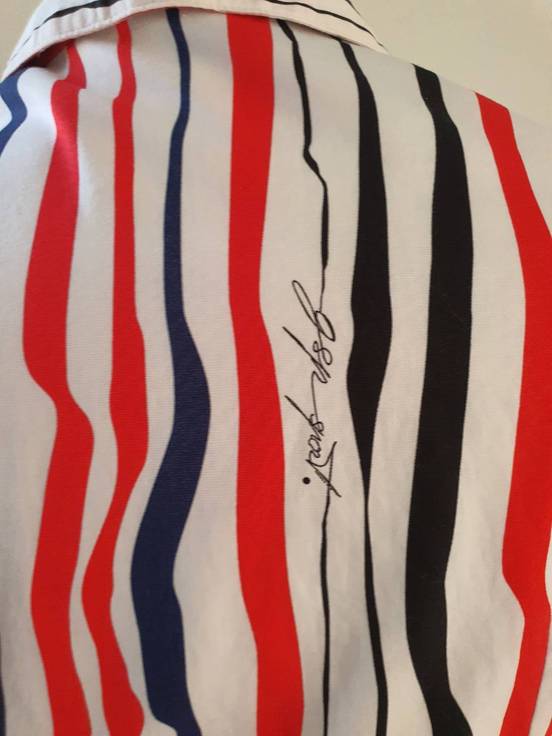 FF05880 เสื้อแฟชั่น มือสอง ลายทาง แบรนด์ GSP อก 34 นิ้ว