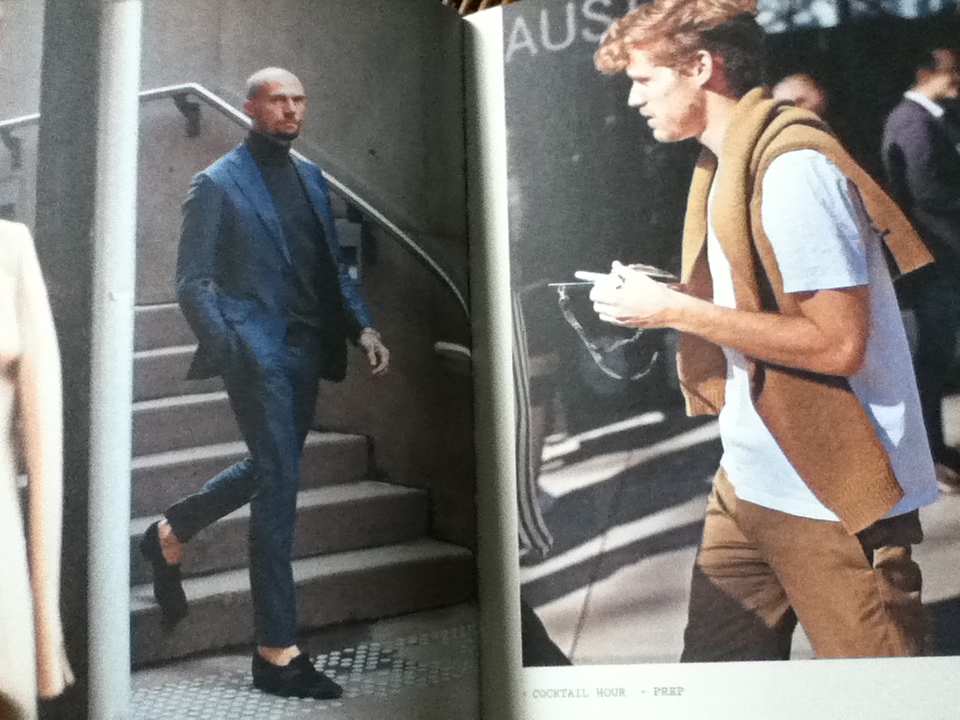 Alone In A Crowd/ Giuseppe Santamaria