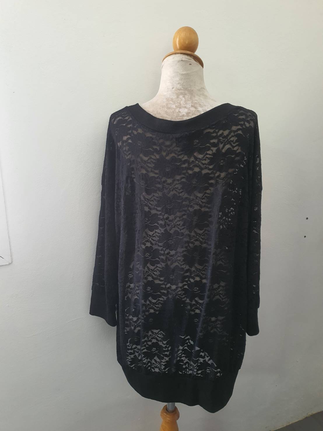 FF06156 เสื้อลูกไม้ สีดำ มือสอง แบรนด์ อก 55-60 นิ้ว