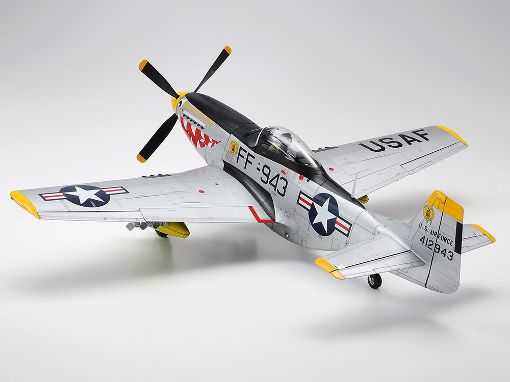 โมเดลเครื่องบิน Tamiya ขนาด 1/32 TA60328 North American F-51D Mustang (Korean War)