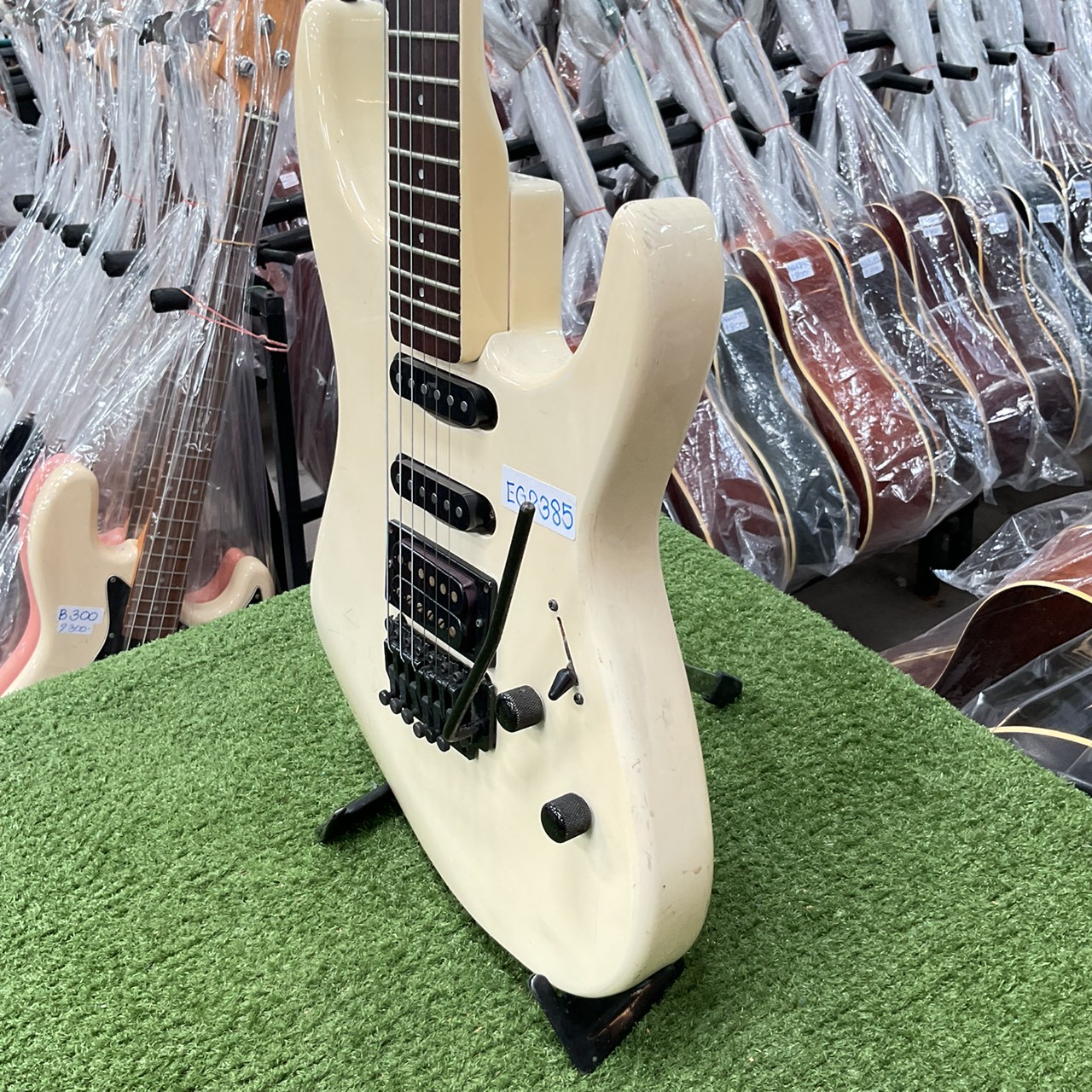 กีต้าร์ไฟฟ้า FERNANDES