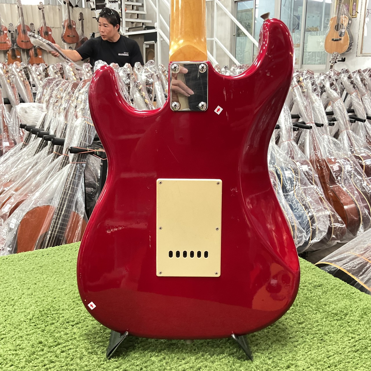 กีต้าร์ไฟฟ้า Photogenic