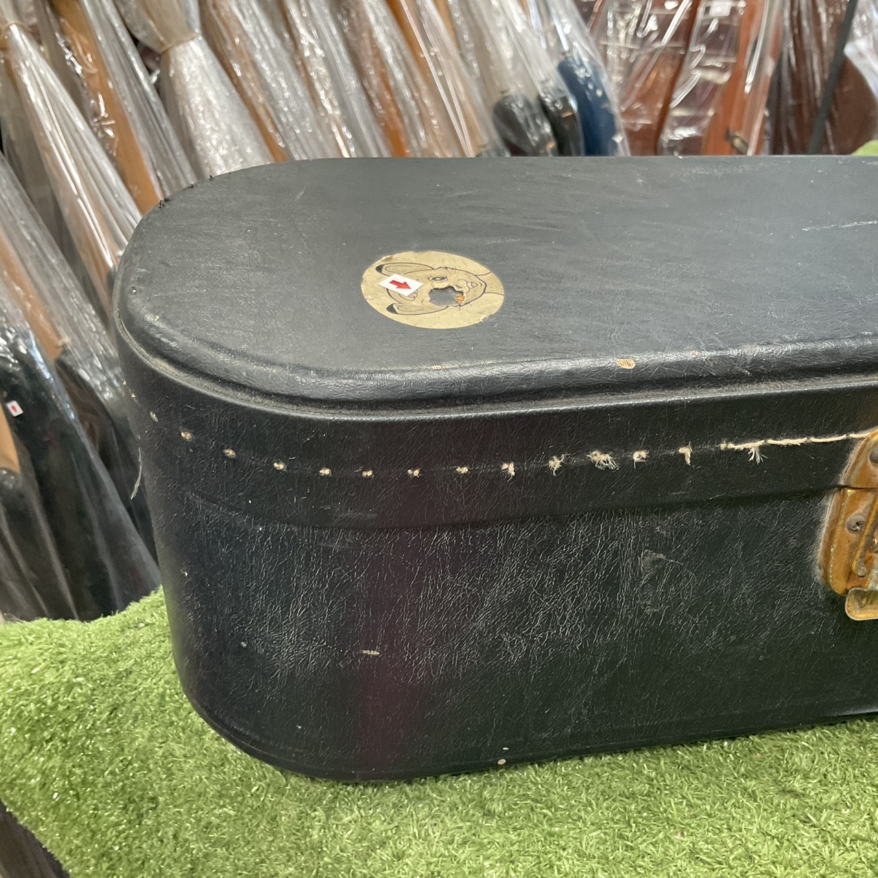 กล่องเคสกีต้าร์คลาสสิค YAMAHA