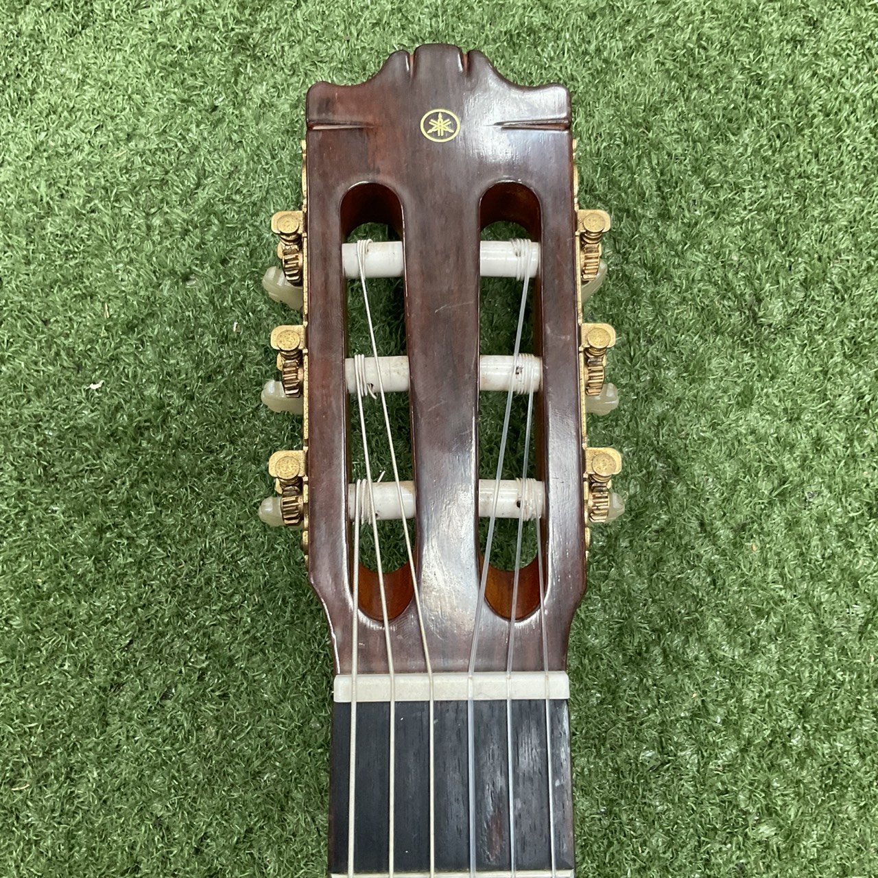 กีต้าร์คลาสสิค YAMAHA : C-250